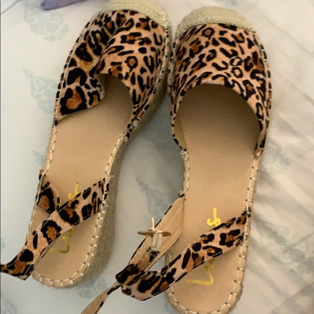 Lulus cheetah wedge